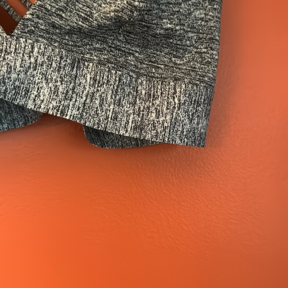 ✨LIKE NEW✨VS PINK BRALETTE - Picture 3 of 9